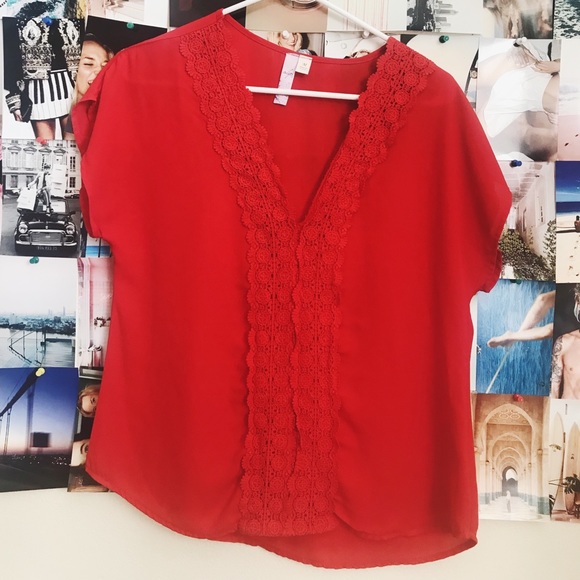 Red blouse perfect condition❣️ - Picture 1 of 3